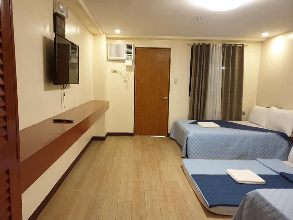 La Primera Grande Beach Resort Roxas  외부 사진